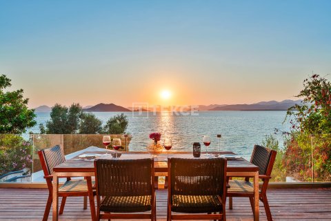 ویلا در  Fethiye ، ترکیه 3 خوابه ، 210 متر مربع.  شماره 221614 - 30