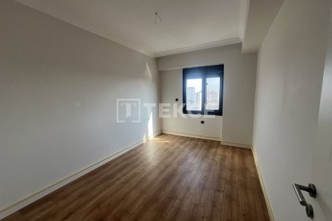 آپارتمان در  Istanbul ، ترکیه 3 خوابه ، 130 متر مربع.  شماره 221609 - 14