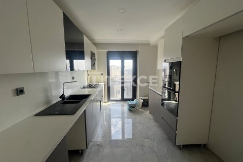 آپارتمان در  Istanbul ، ترکیه 3 خوابه ، 130 متر مربع.  شماره 221609 - 9