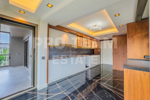 Продажа квартиры в Ларе, Анталье, Турция 5 комн., 200м2, №211250 – фото 9