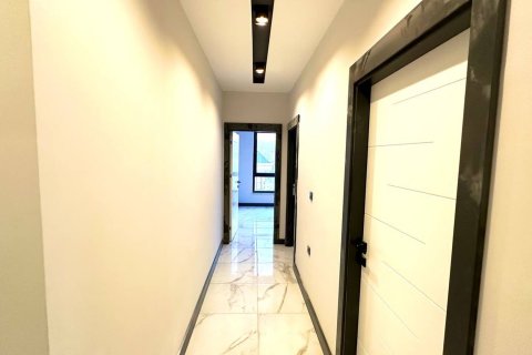 2+1 Lejlighed i Mahmutlar, Antalya, Tyrkiet Nr. 216058 - 7