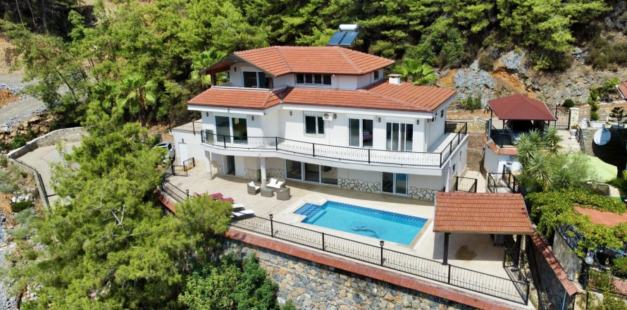 4+2 Villa i Oba, Antalya, Tyrkiet Nr. 237814