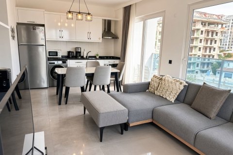 2+1 Lejlighed  i Mahmutlar, Antalya, Tyrkiet Nr. 237810