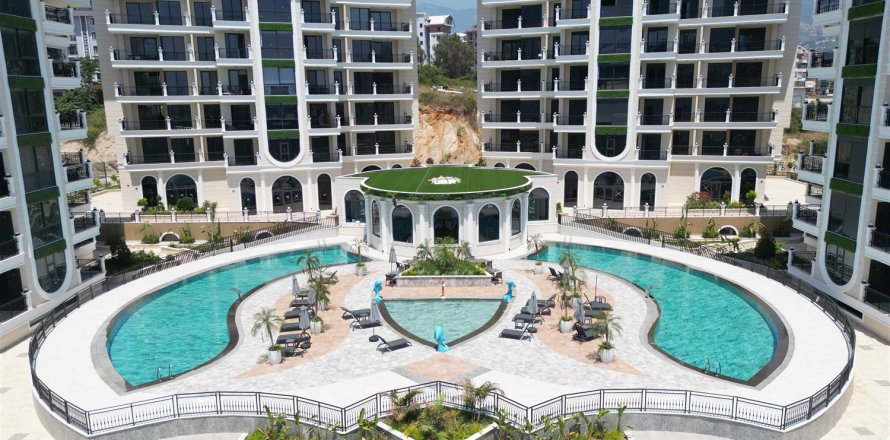 4+1 Apartment  in Alanya, Antalya, Turkey No. 225532