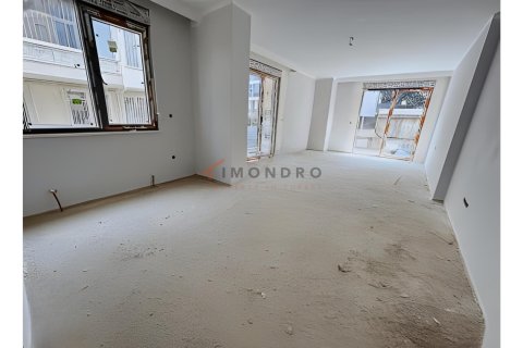 2+1 Apartment  in Kadikoy, Istanbul, Turkey No. 223424