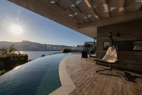5+2 Villa  i Bodrum, Mugla, Tyrkiet Nr. 217235 - 2