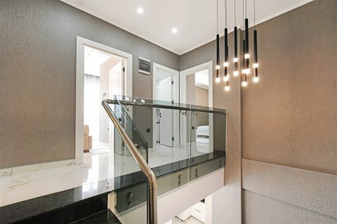 3+1 Villa in Alanya, Antalya, Türkei Nr. 221545 - 11