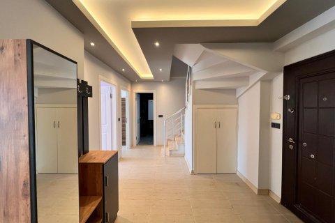 Продажа квартиры в Махмутларе, Анталье, Турция 4+1, 260м2, №221302 – фото 14