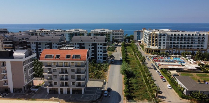 Apartment  in Kargicak, Alanya, Antalya, Turkey No. 94978