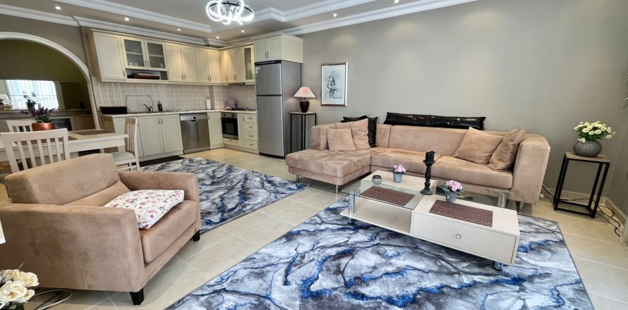 2+1 Apartment in Oba, Antalya, Turkey No. 218452