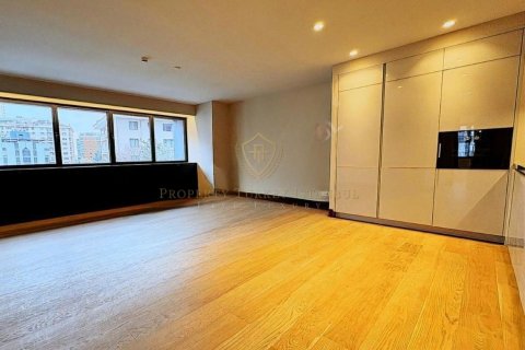 Apartment for sale in Istanbul, Turkey, 2 bedrooms, 170m2, No. 213010 – photo 8