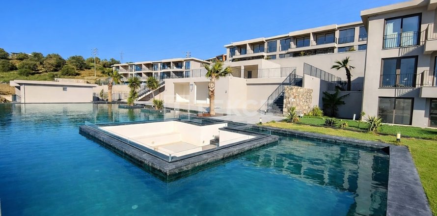 2+1 Apartment in Milas, Mugla, Turkey No. 217859