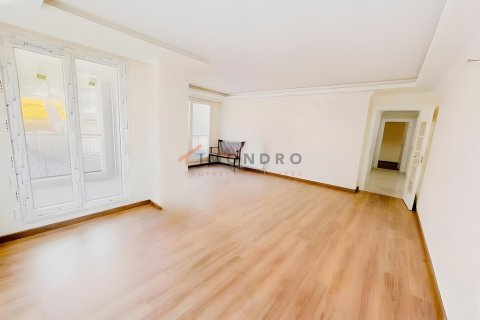 Продажа квартиры  в Ускюдар, Стамбуле, Турция 3+1, 110м2, №237801 – фото 4