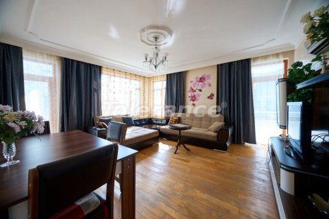 Продажа квартиры  в Анталье, Турция 3+1, 135м2, №237805 – фото 10
