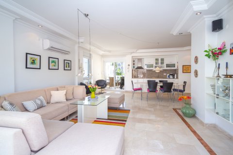 Daire 2+1 Oba, Antalya, Türkiye №217930 - 2