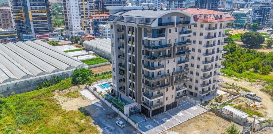 1+0 Apartment in Mahmutlar, Antalya, Turkey No. 224892