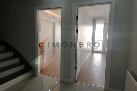 Apartment for sale in Fatih, Istanbul, Turkey, 3 bedrooms, 95m2, No. 237609 – photo 13