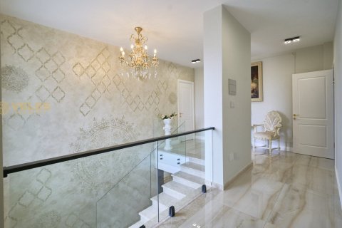 4+1 Villa i Famagusta, Nr. 224661 - 21