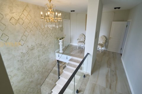 4+1 Villa i Famagusta, Nr. 224661 - 20