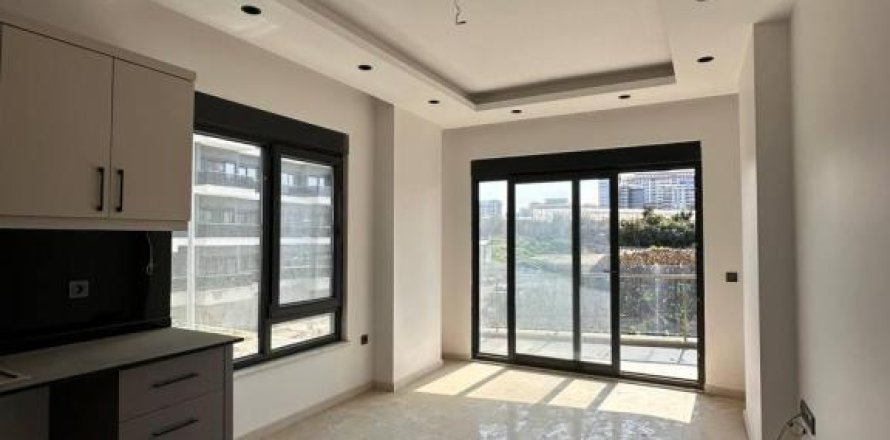 Apartment in Mahmutlar, Antalya, Turkey No. 227259