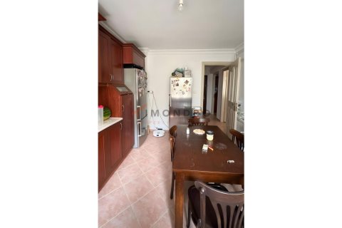 آپارتمان در Besiktas، Istanbul ، ترکیه 3 خوابه ، 145 متر مربع. شماره 227262 - 6