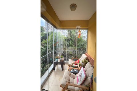 آپارتمان در Besiktas،  Istanbul ، ترکیه 3 خوابه ، 145 متر مربع.  شماره 227262