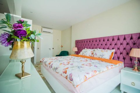 2+1 Lejlighed i Mahmutlar, Antalya, Tyrkiet Nr. 219000 - 8