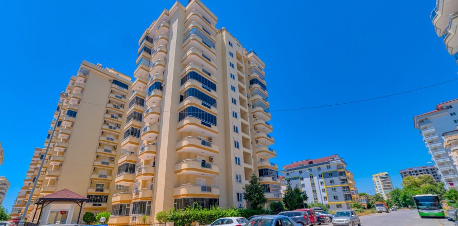 2+1 Apartment in Mahmutlar, Antalya, Turkey No. 226399