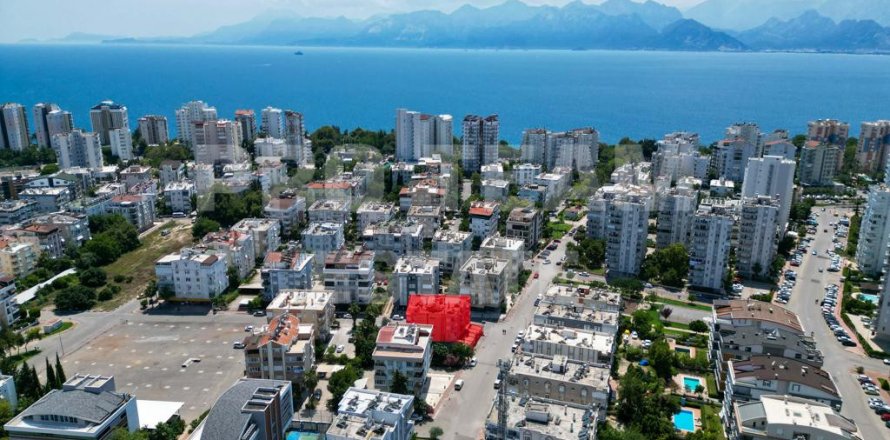 Apartment in Lara, Antalya, Turkey No. 211722