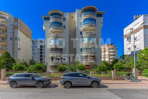 آپارتمان در Konyaalti،  Antalya ، ترکیه 80 متر مربع.  شماره 211743