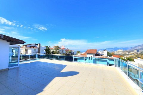 Продажа виллы в Аланье, Анталье, Турция 3+1, 180м2, №102348 – фото 21