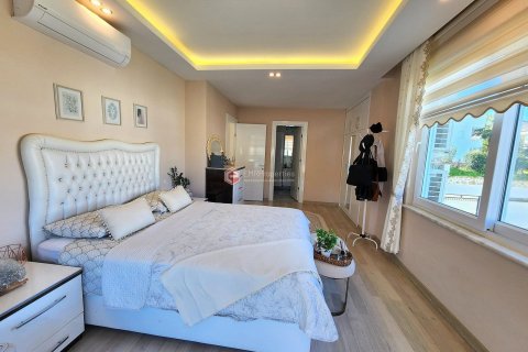 Продажа виллы в Аланье, Анталье, Турция 3+1, 180м2, №102348 – фото 19