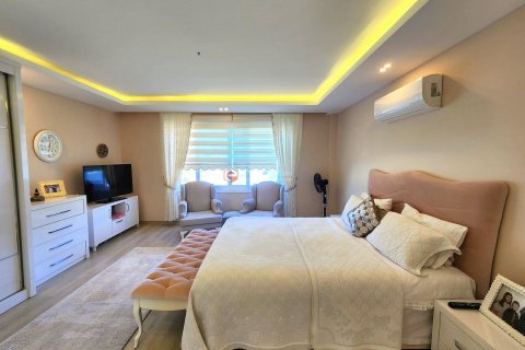 Продажа виллы в Аланье, Анталье, Турция 3+1, 180м2, №102348 – фото 15