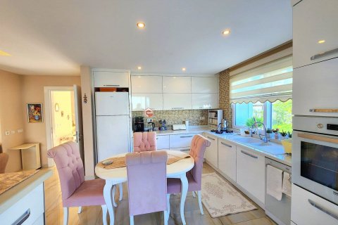 Продажа виллы в Аланье, Анталье, Турция 3+1, 180м2, №102348 – фото 11