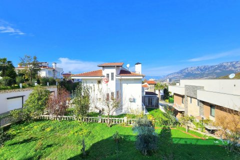 Продажа виллы в Аланье, Анталье, Турция 3+1, 180м2, №102348 – фото 5