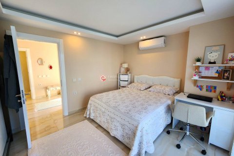 Продажа виллы в Аланье, Анталье, Турция 3+1, 180м2, №102348 – фото 18