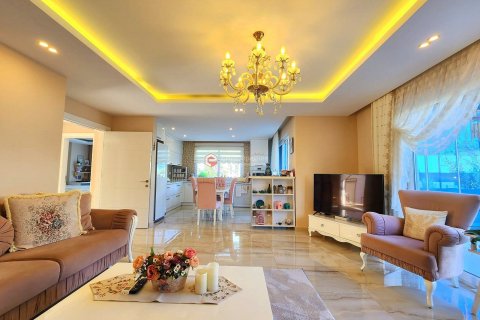 Продажа виллы в Аланье, Анталье, Турция 3+1, 180м2, №102348 – фото 9