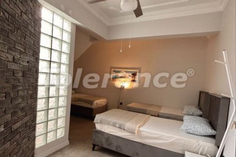 آپارتمان در  Antalya ، ترکیه 2 خوابه ، 2 متر مربع.  شماره 232204 - 13