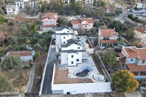 ویلا در Oludeniz ، ترکیه 4 خوابه ، 185 متر مربع. شماره 212733 - 2