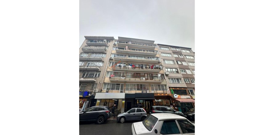 آپارتمان در Besiktas،  Istanbul ، ترکیه 3 خوابه ، 130 متر مربع.  شماره 217150