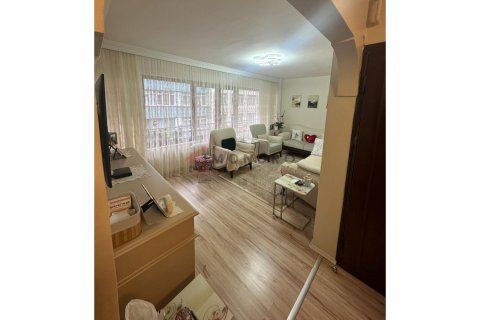 آپارتمان در Besiktas،  Istanbul ، ترکیه 3 خوابه ، 130 متر مربع.  شماره 217150 - 2