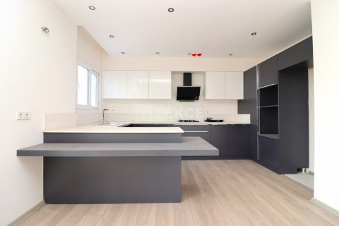 Apartment for sale in Erdemli, Mersin, Turkey, 3 bedrooms, 170m2, No. 97829 – photo 13