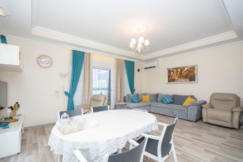 2+1 Apartment  in Oba, Antalya, Turkey No. 219948