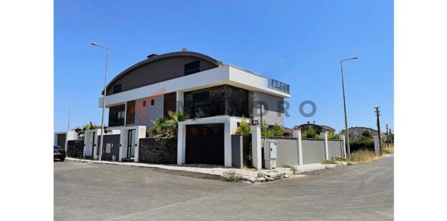 5+1 Villa  in Aksu, Antalya, Turkey No. 227097