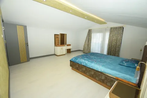 7+1 Leilighet  i Alanya, Antalya, Tyrkia Nr. 224098 - 8
