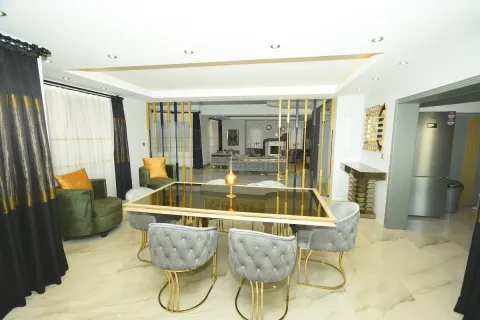 7+1 Leilighet  i Alanya, Antalya, Tyrkia Nr. 224098 - 28