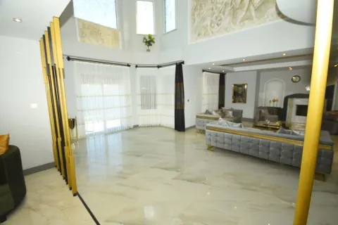 7+1 Leilighet  i Alanya, Antalya, Tyrkia Nr. 224098 - 30