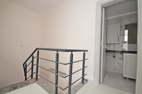 2+1 Lägenhet i Alanya, Antalya, Turkiet Nr. 216616 - 4