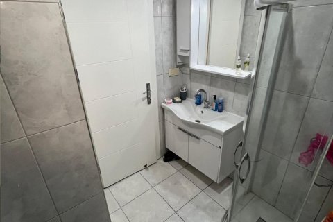 2+1 Lägenhet i Alanya, Antalya, Turkiet Nr. 216615 - 2
