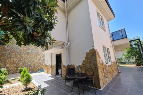 2+1 Villa i Alanya, Antalya, Turkiet Nr. 216620 - 21